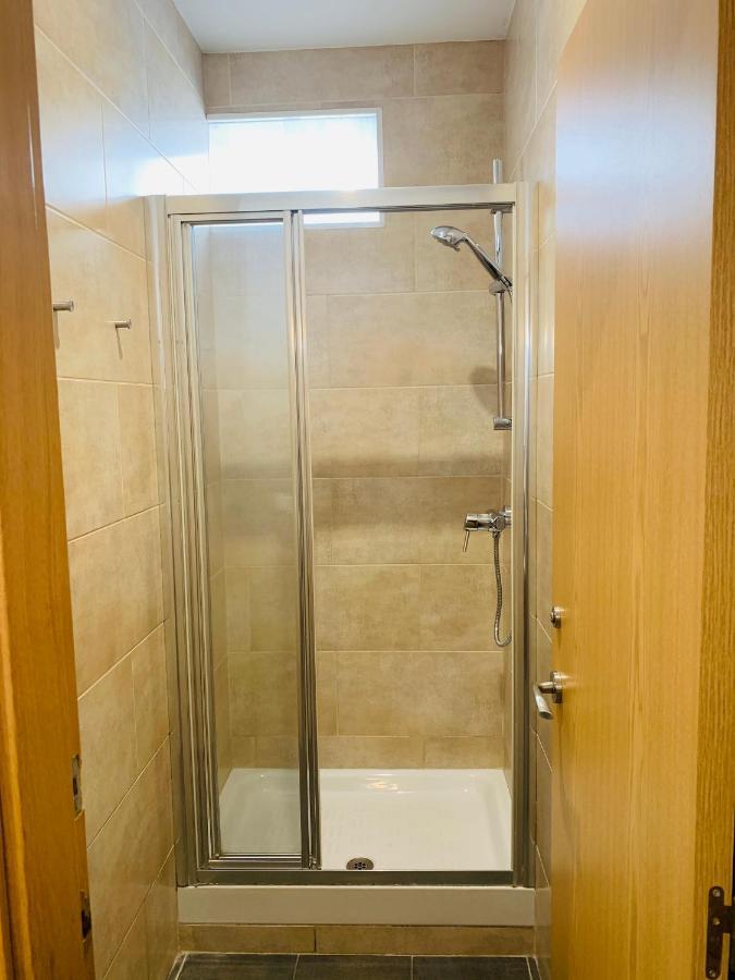 Super Balmes Guest House Барселона Экстерьер фото