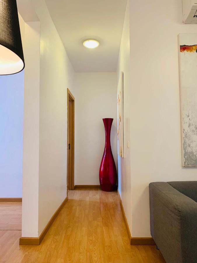 Super Balmes Guest House Барселона Экстерьер фото